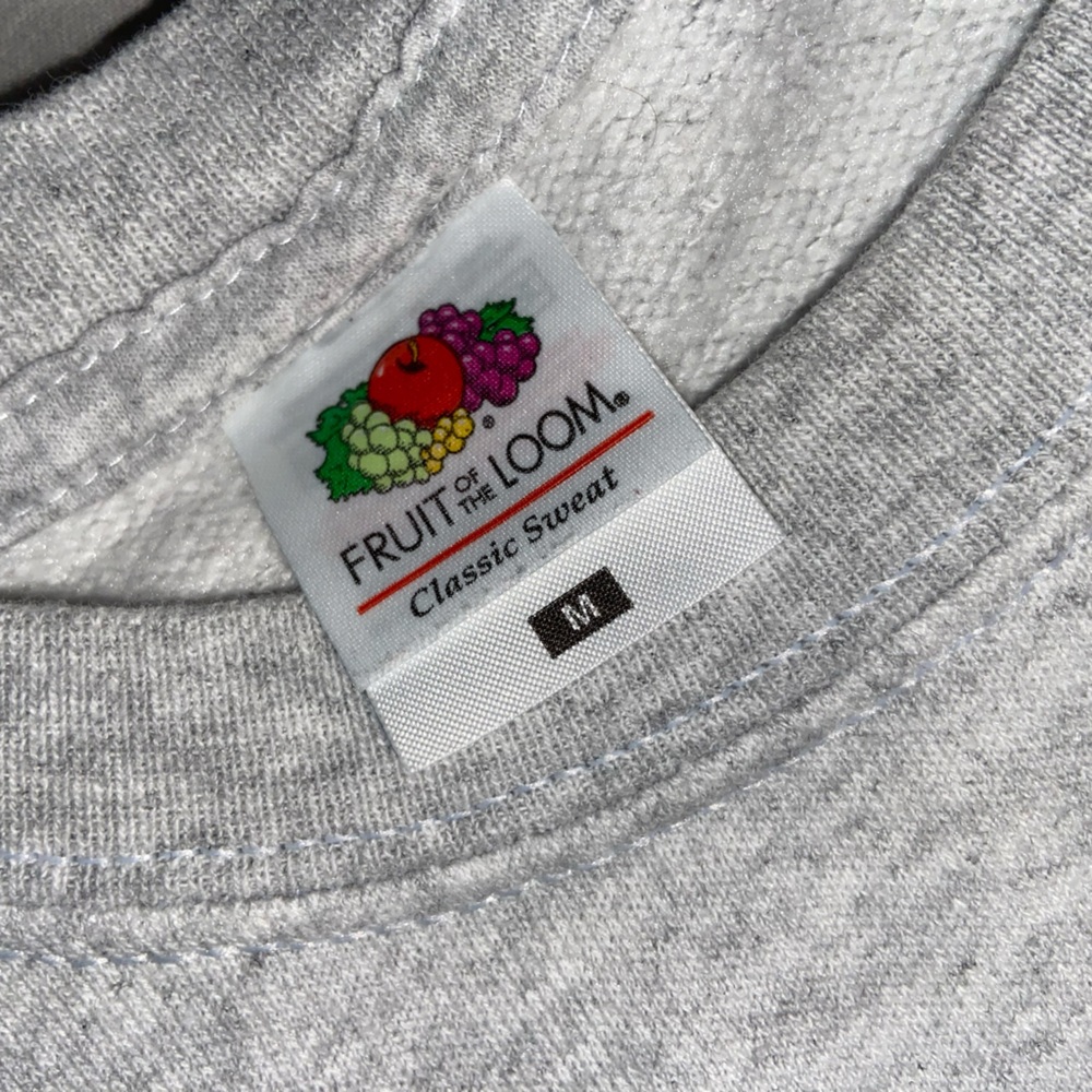 Comfy grey, fruit of the loom crew neck
